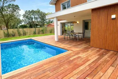 Image de Villa moderne 4★ • Piscine chauffée • 10 pers • 5 min plage