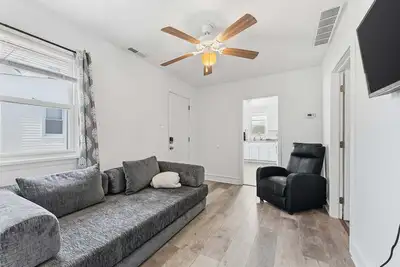 Image de 2br North Wildwood Cottage with Modern Updates