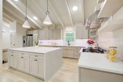 Image de World Cup Luxury Stay – Renovated 4br/4ba Near Atlanta - Sleeps 8+