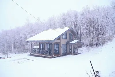 Three-bedroom cottage in charming Yoichi