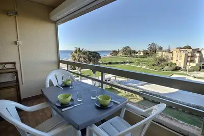 Image de Appartement T1 coin cabine cliamtisé vue Mer