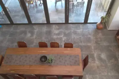 Image de Private farmhouse in the bush with Ac, just outside Windhoek on a game farm.