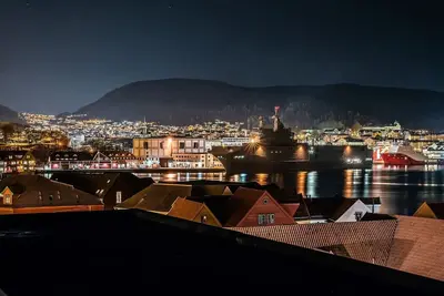 Image de Lys og innbydende leilighet i Sandviken