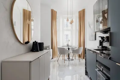 Image de Central Helsinki Luxury Apt - Steps from Train Station