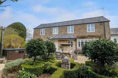 Image de Pomme Blushe House in Bridport