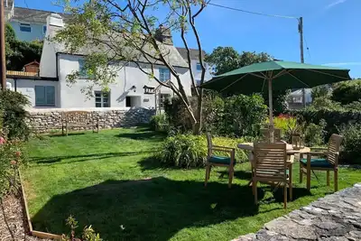 Clover Cottage, Hooe