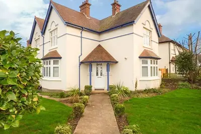 Image de Lily House: Spacious Cottage Retreat