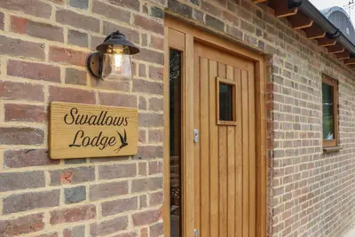 Image de Swallows Lodge, in Dormansland