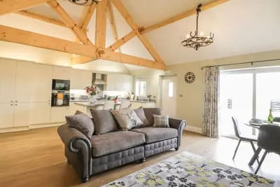 Broadings Farm (4), Whitby