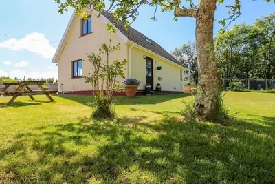 Image de Charming Mill View Retreat in Neyland