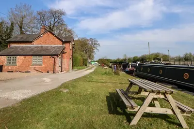 Image de Canal Basin Cottage, Nantwich