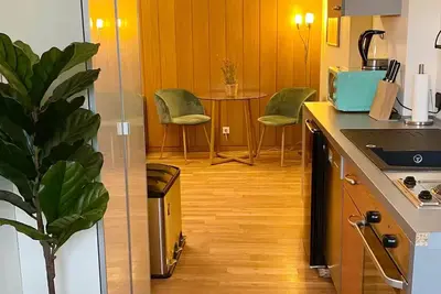 Cozy Home in Nature Park