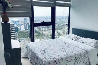 Image de Stunning Cbd Apt| Level52 | Furnished | Pool & Gym