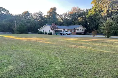 Image de Fantastic 6-bedroom house with Ac in Byron Ga