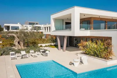 Vivi Rent - Villa Old Olive I