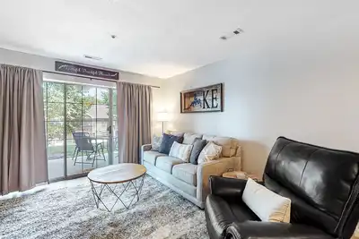 Image de Comfy 2br Condo - Fireplace - Sleeps 6 Branson