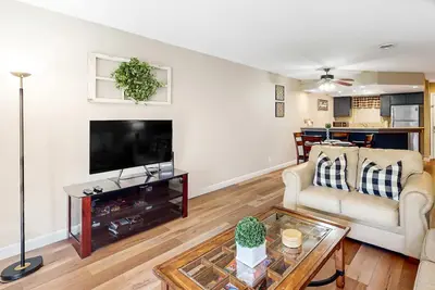 Image de Scenic 2br Condo - Ozark Views - Pool & Golf