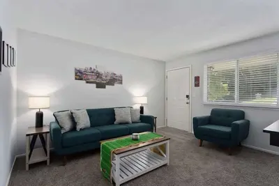 Image de Quiet 2br Near Downtown Kc | Walk to Park