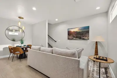 Image de Welcome to The Desert Rose Guesthouse – Where Desert Skies Meet Rooftop Vibes