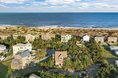 Image de 4br Salvo house-3 Decks, HotTub, Outdoor Bar, Huge Outdoor Shower & Beach Access