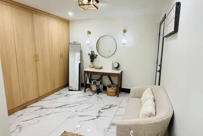 Spacious and Quiet home in Delta