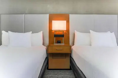 Image de Modern Getaway Room Near Centennial Olympic Park – 8mi away | Seasonal Pool