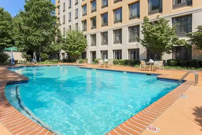 Image de Easy Access Room for Atl Stays – Shuttle Service to Airport + Pets Allowed