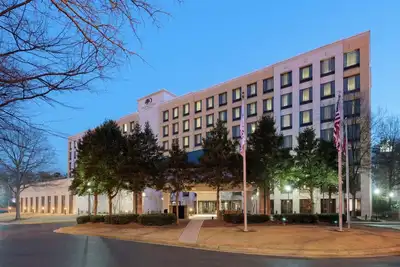 Image de Atl Transit Hub | 2 Units w/ Free Airport Shuttle | Delta Flight Museum - 1. 1 mi