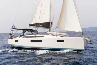 Image de Sun-Kissed Sailing Adventure in the Ionian Islands, Lefkada