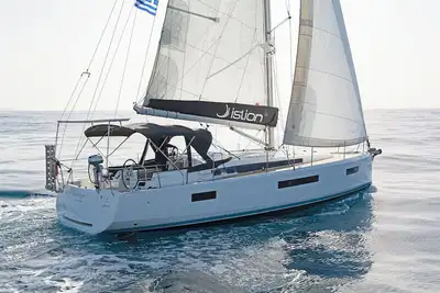 Image de Sun-Kissed Sailing Adventure in Islas Sarónicas