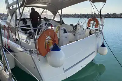 Image de Sun-Kissed Sailing Adventure in the Ionian Islands, Lefkada
