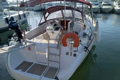 Image de Sun-Kissed Sailing Adventure in Islas Sarónicas