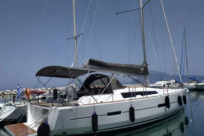 Image de Sun-Kissed Sailing Adventure in the Ionian Islands, Lefkada