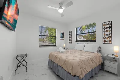 Image de 3 bedroom 2 bath house near Miami International Airport and Fiu University.