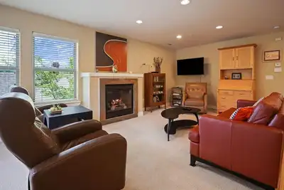 Image de In the heart of downtown Bend  Steps away from all that downtown has to offer!