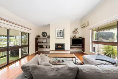 Image de At the Hilltop - sleeps 10 - Pet friendly