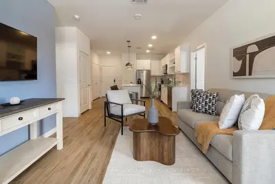 Image de Landing | Incredible 2bd, Gym, Clubhouse