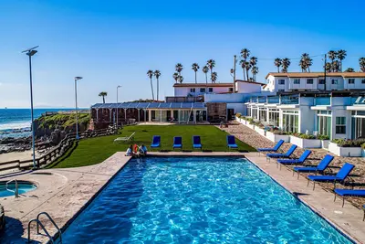 Image de Beach-view dog-friendly villa with private patio, outdoor pool, streaming, Ac