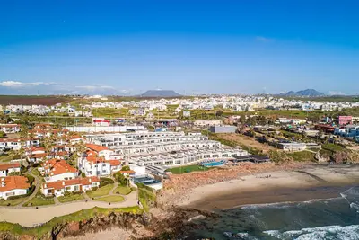 Image de Dog-friendly ocean-view villa with patio, outdoor pool, streaming, partial Ac