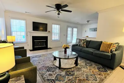 Image de Fenced • King beds • One level • Easy to Greensboro • High Point • Winston Salem