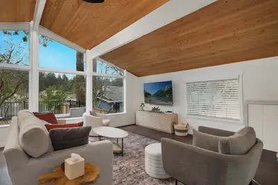 Image de Long Lake Waterfront Retreat with Private Dock and Ac