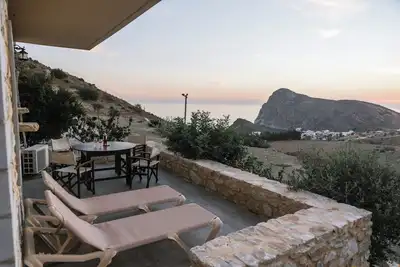 Image de Apartment with sea view in Lentas