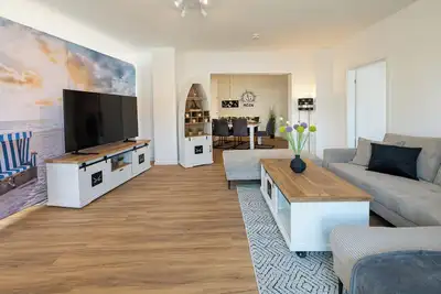 Image de Captain's Nest: Stylish & central near the harbor, 2 parking spaces, small balcony