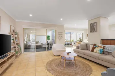 Bay Breeze home Cowes