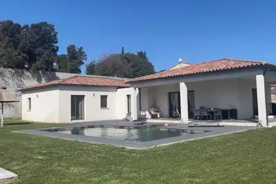 Image de Villa 4 chambres, piscine, salle de jeux et cinéma