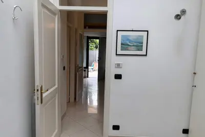 Image de Appartement « Casa Roma Arenzano » avec jardin privé, Wi-Fi et climatisation