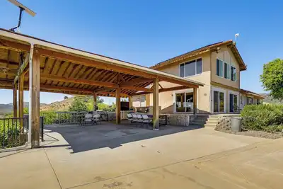 Image de Outdoor Oasis w/ Valley Views: Temecula Escape