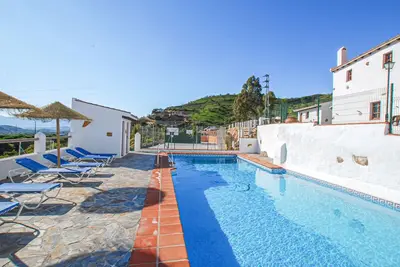 Image de Belle maison à Malaga avec Wi-Fi