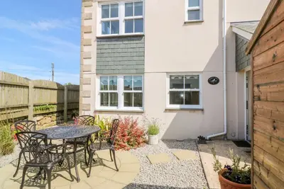 Henrys Croft, Lizard