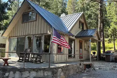 Image de Beautiful 3bedroom house in Mineral/Pet and family Friendly/Lassen National Park